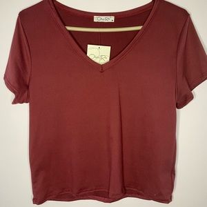 NWT Olivia Rae short sleeve crop top v neck burgundy top shirt size large